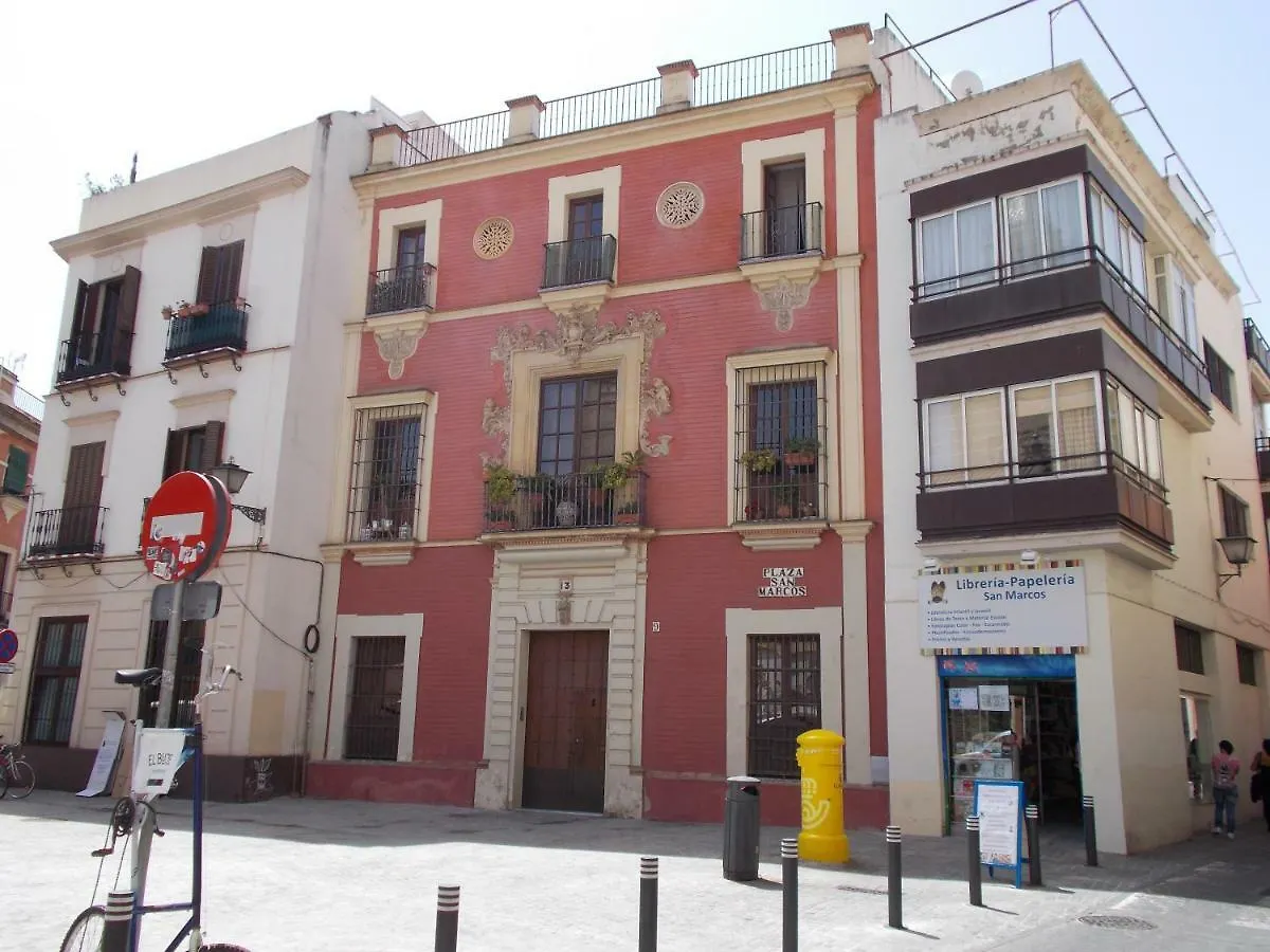Guest house Hospederia Luna De San Marcos. Seville